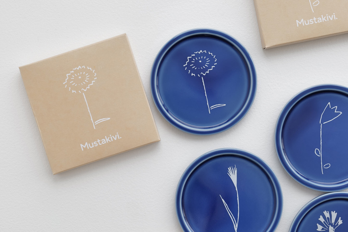 Mustakivi PIKKU BLUE PLATE