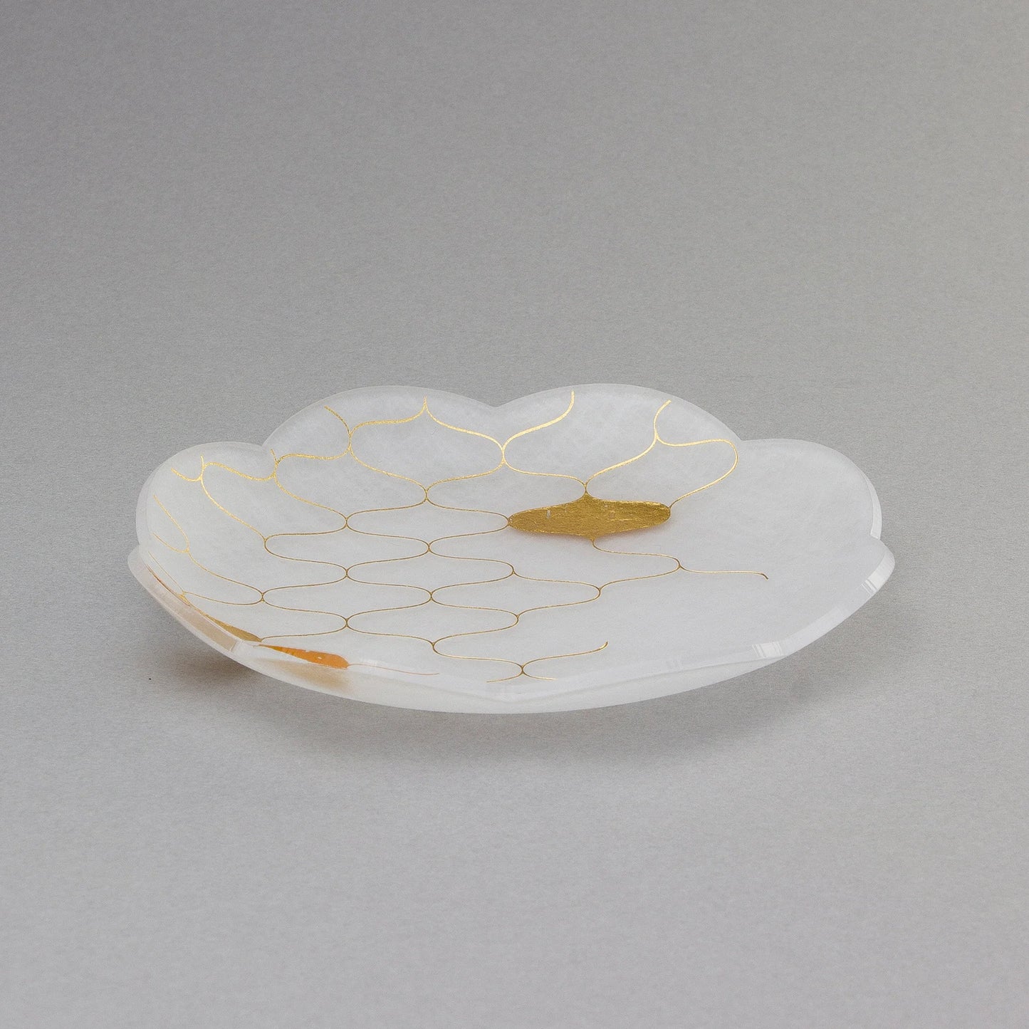 Haku Mamezara(11cm plate with traditional Japanese motifs) 箔豆皿 | toumei